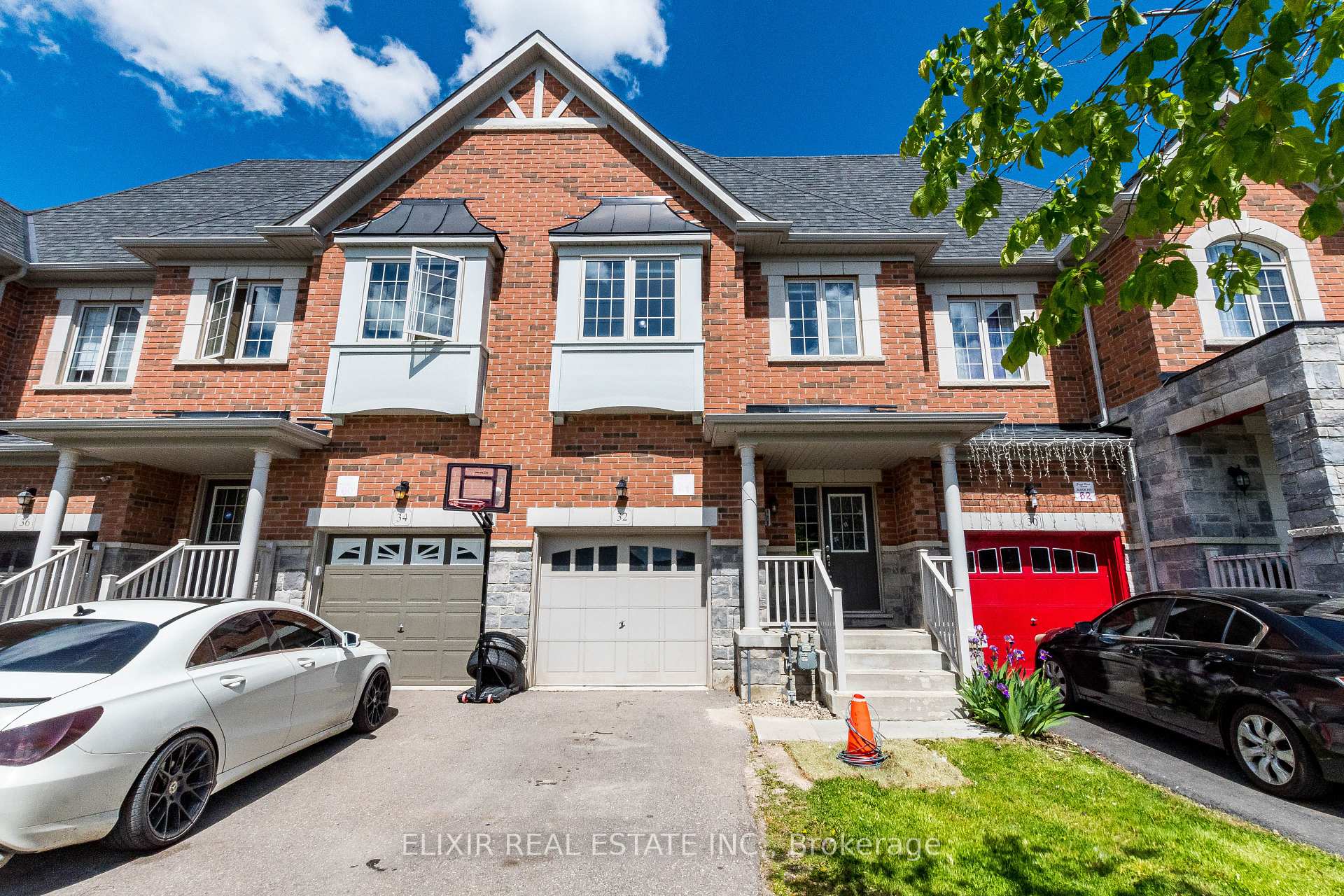 32 Yately Street, Brampton, ON L7A 0G4, Brampton — photo 1