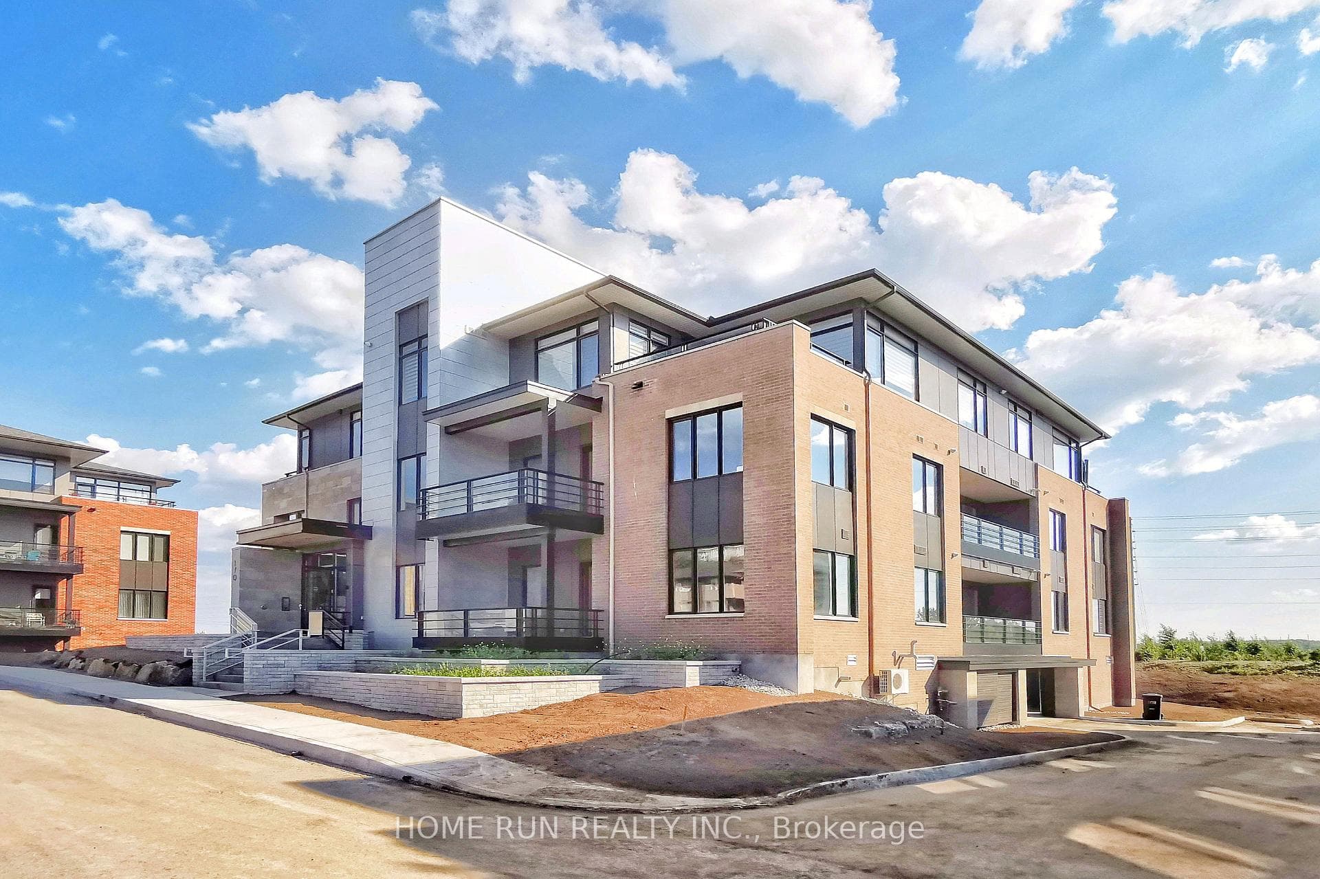 170 BOUNDSTONE Way 203, Kanata, ON K2T 0M8, Kanata — фото 1