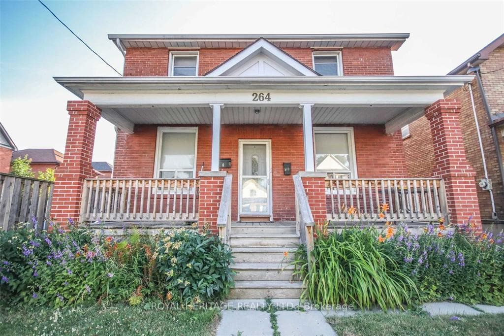 264 Jarvis Street 1, Oshawa, ON L1G 5K9, Oshawa — photo 1