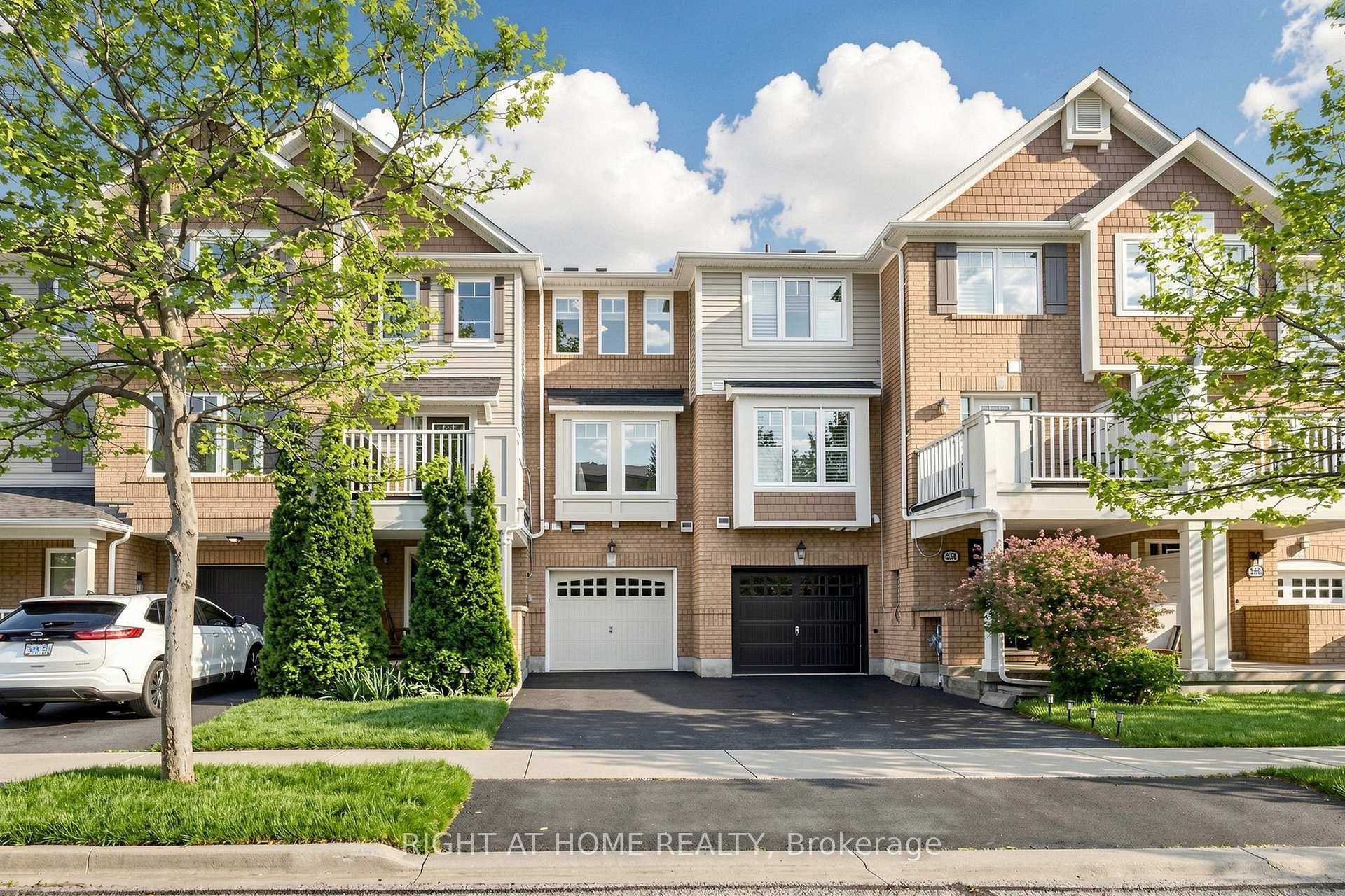 252 Wetenhall Landing N/A, Milton, ON L9T 7B7, Milton — photo 1
