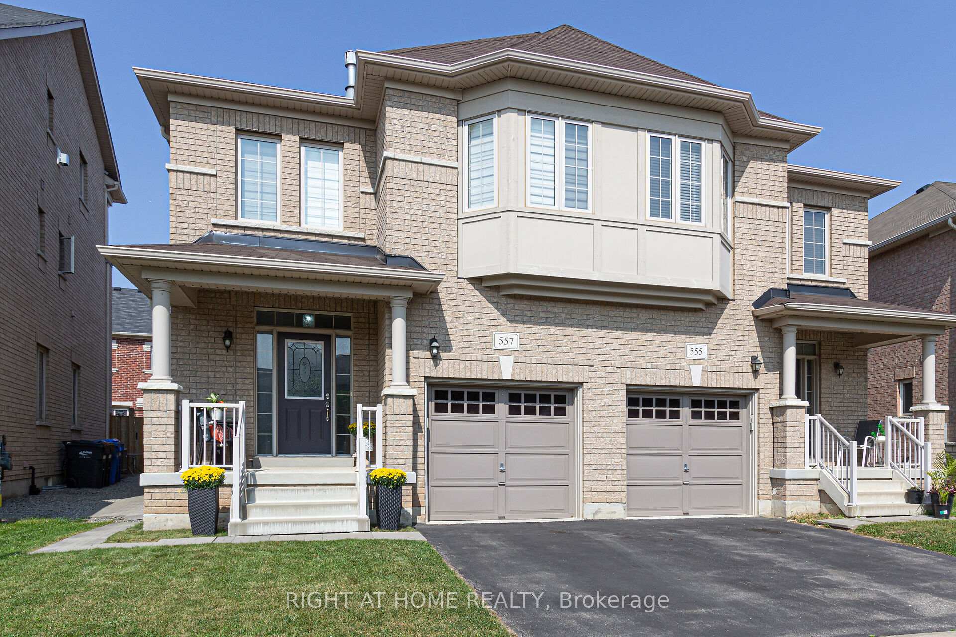 557 Settlers Road W, Oakville, ON L6M 1N7, Oakville — photo 1