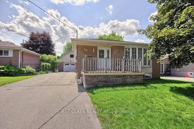 28 Collins Crescent Upper, Aurora, ON L4G 2W2, Aurora — photo 1