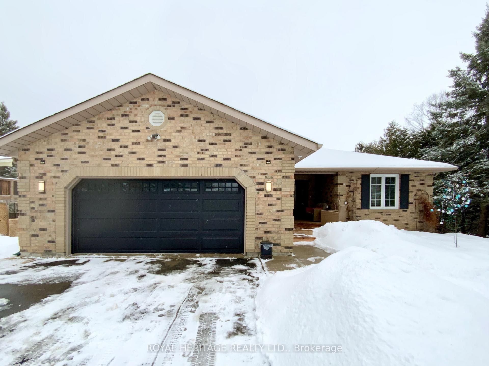 205 Pirates Glen Drive, Trent Lakes, ON K0M 1A0, Trent Lakes — photo 1