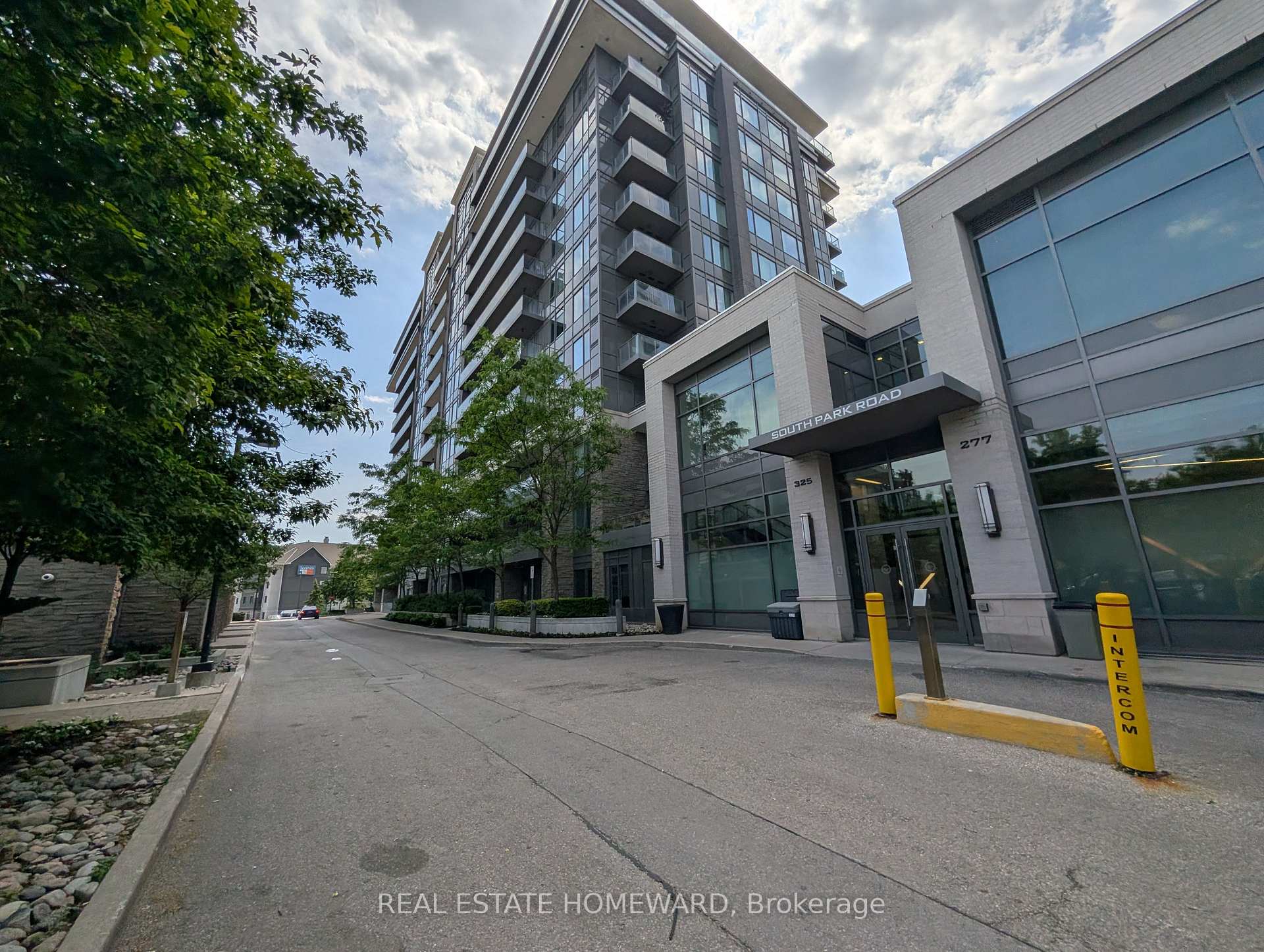 325 South Park Road 915, Markham, ON L3T 0B8, Markham — photo 1