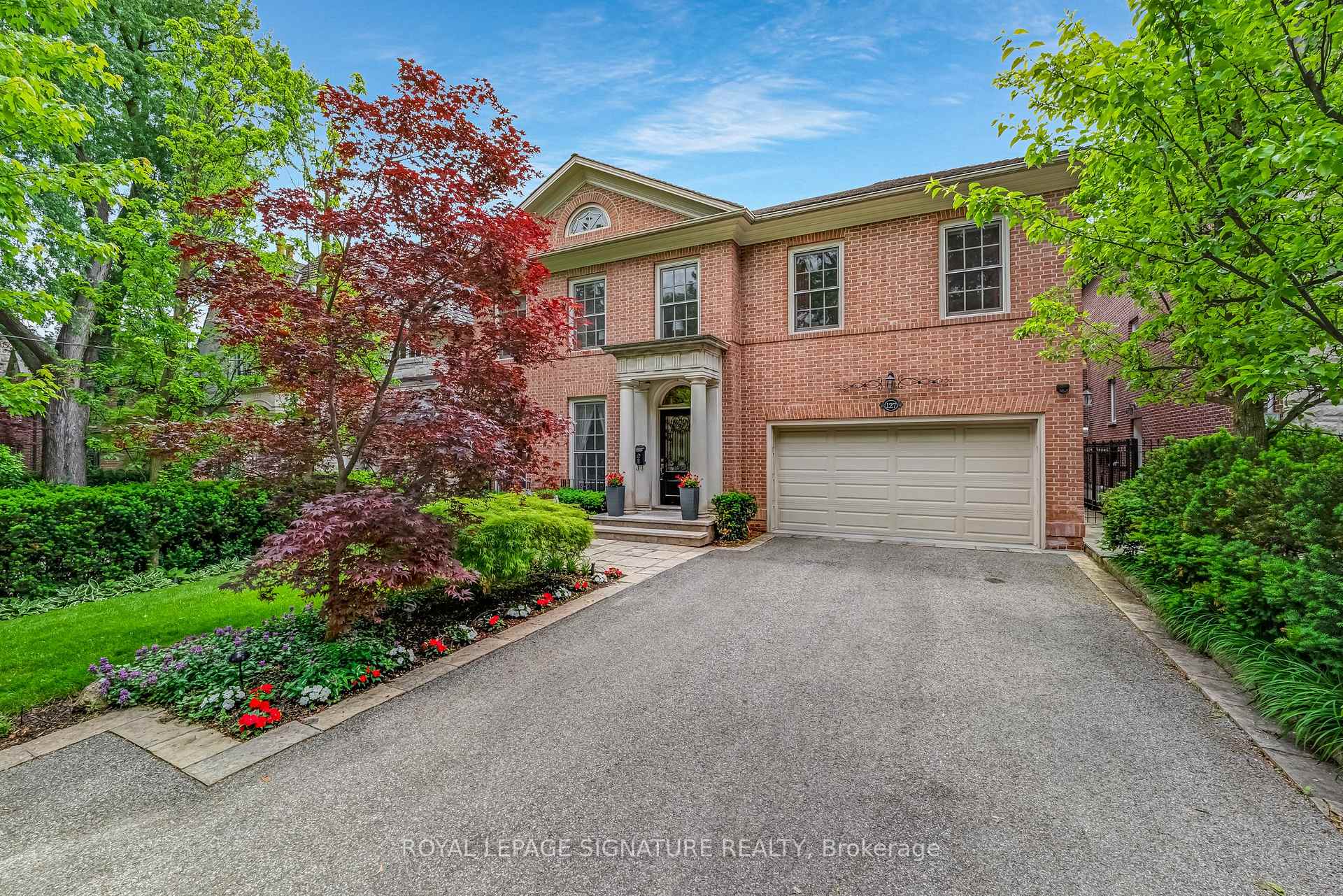 127 Buckingham Avenue, Toronto C12, ON M4N 1R5