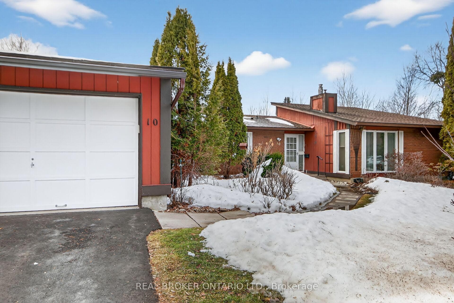 10 Amundsen Crescent, Kanata, ON K2L 1A7, Kanata — photo 1