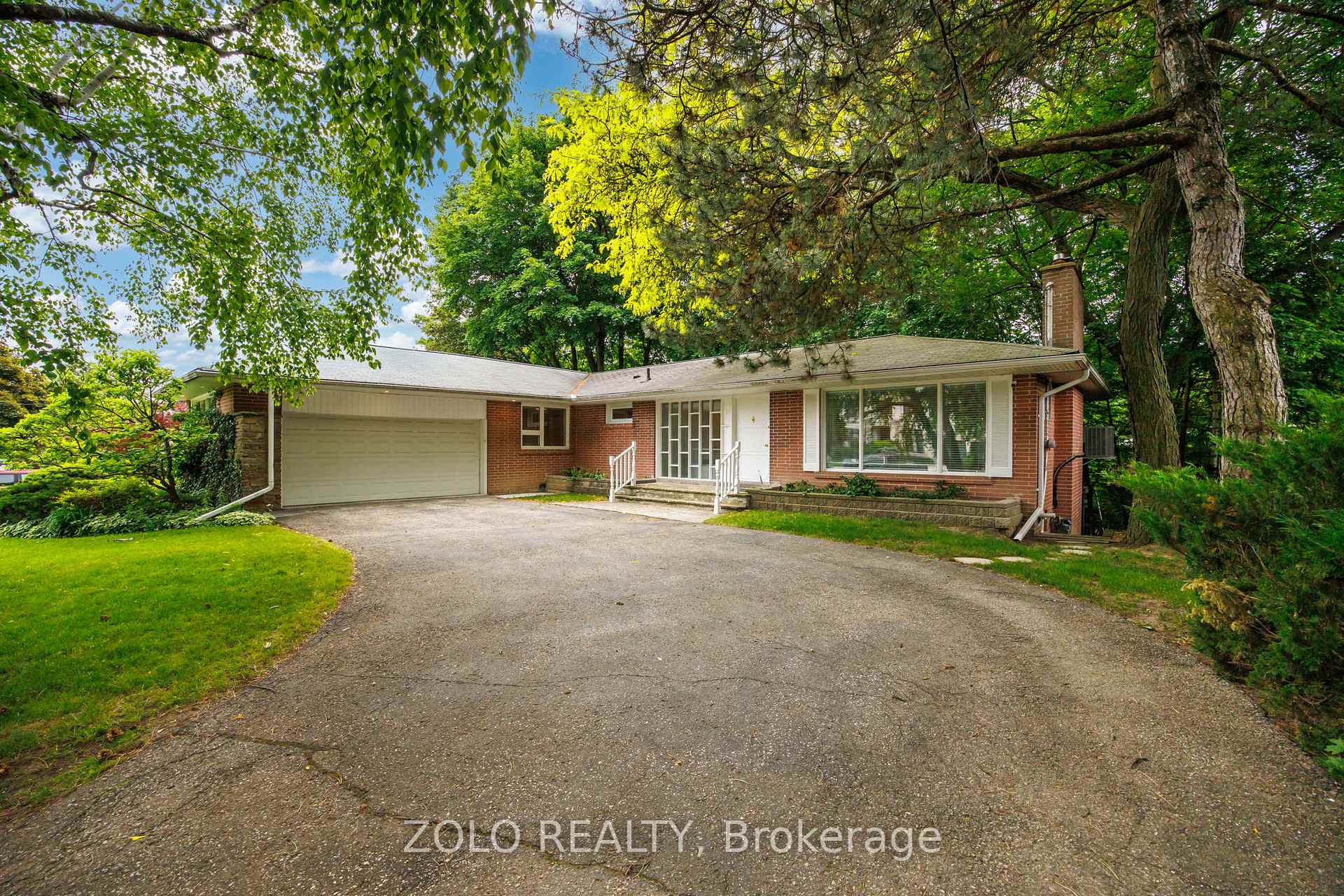 17 Hi Mount Drive, Toronto C15, ON M2K 1X3, Toronto C15 — photo 1