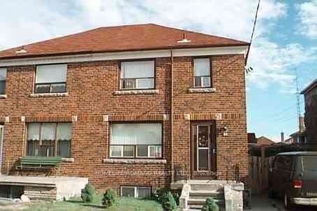 67 Beechborough Avenue, Toronto W04, ON M6M 1Z6, Toronto W04 — photo 1