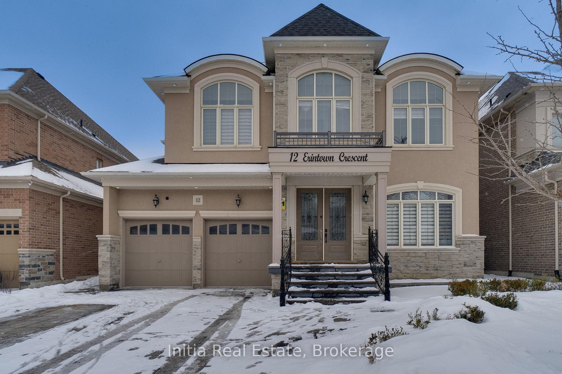 12 Erintown Crescent S, Brampton, ON L6P 4H2, Brampton — photo 1