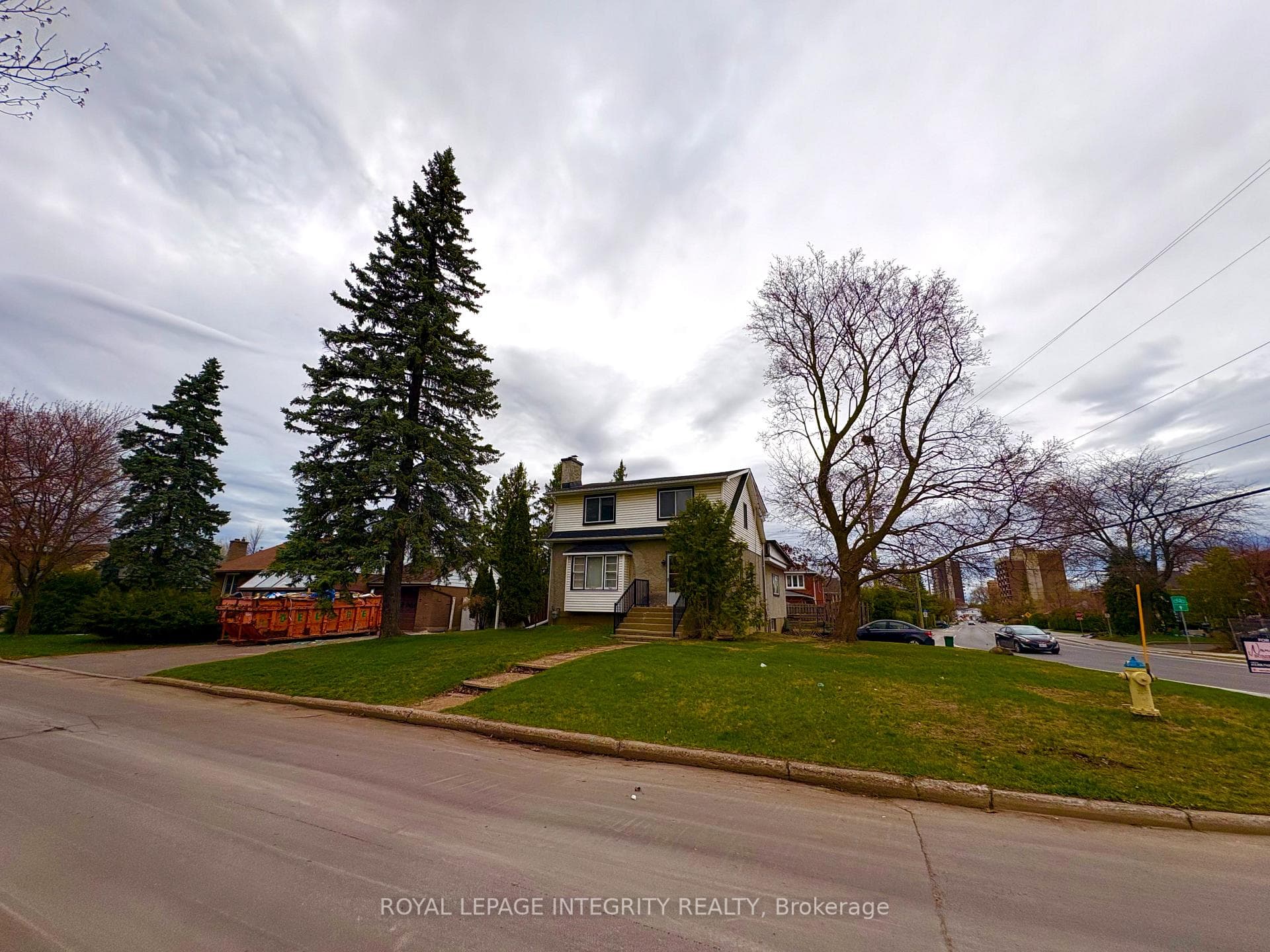 1085 Richard Avenue, Billings Bridge - Riverside Park and Area, ON K1H 8C3, Billings Bridge - Riverside Park and Area — photo 1