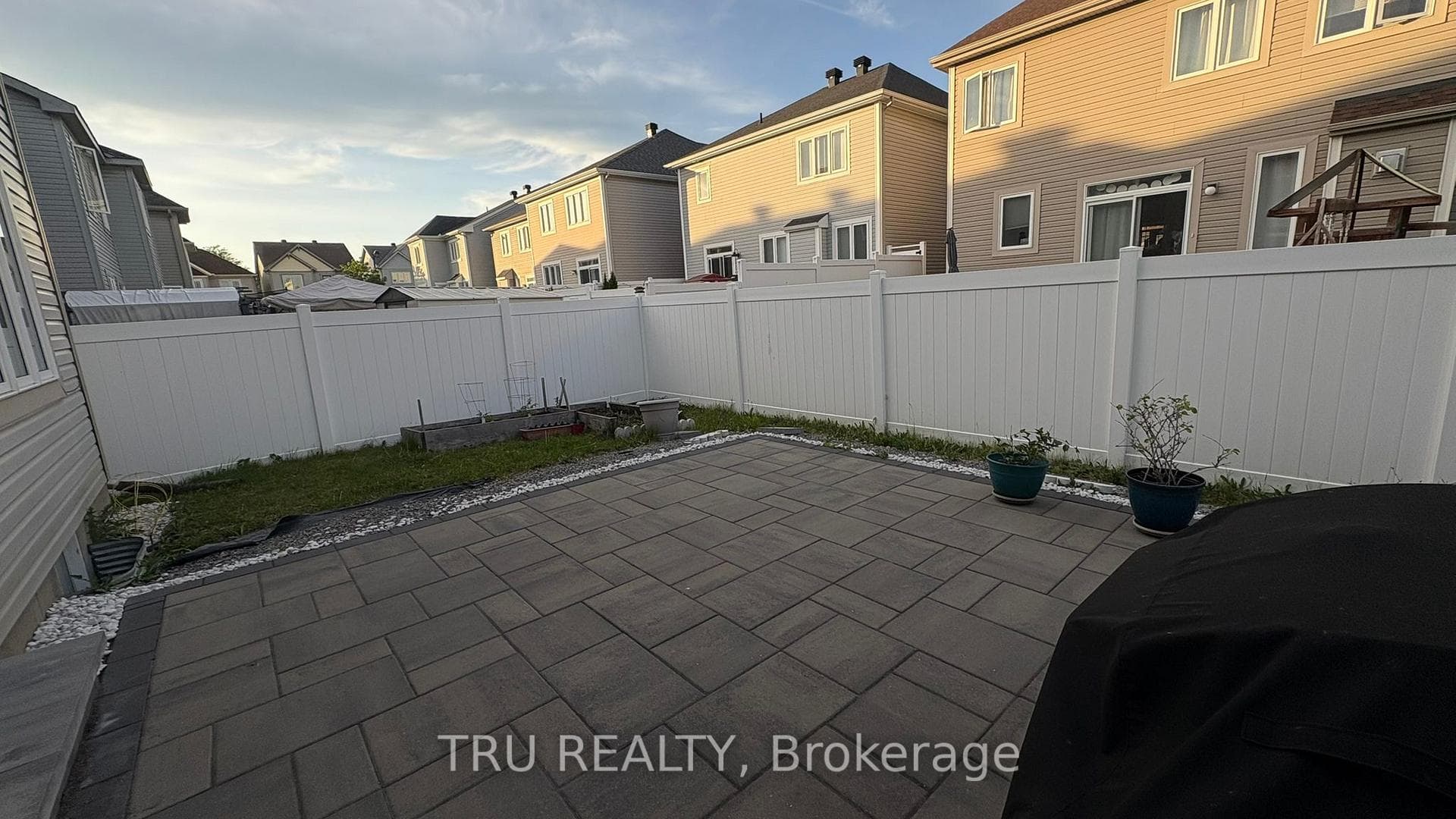 309 Everglade Way, Kanata, ON K2M 0K8, Kanata — photo 1