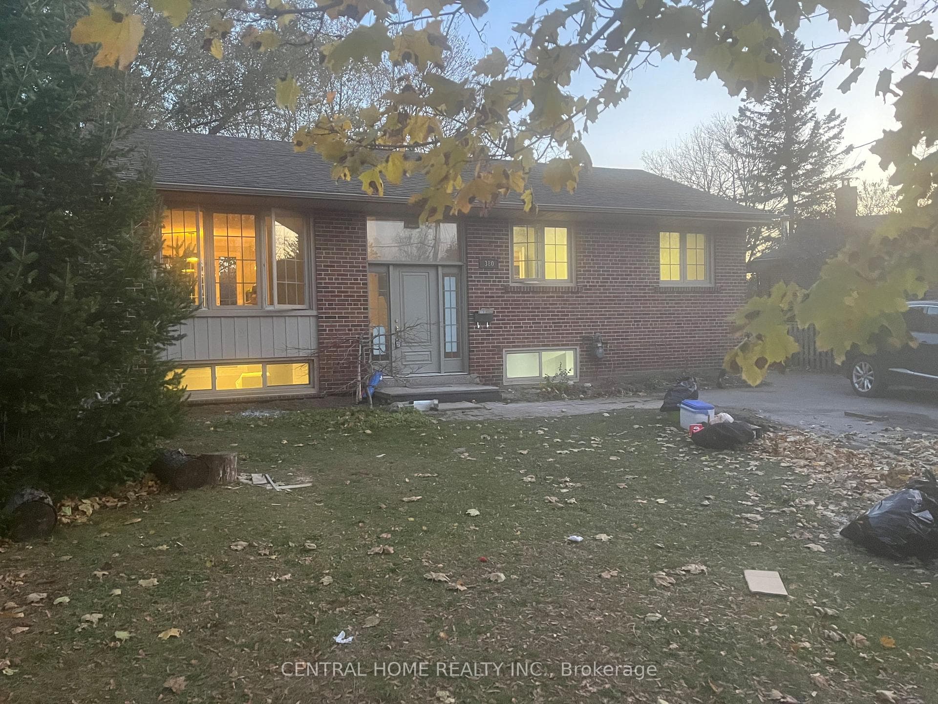 380 Bent Crescent, Richmond Hill, ON L4C 1C3