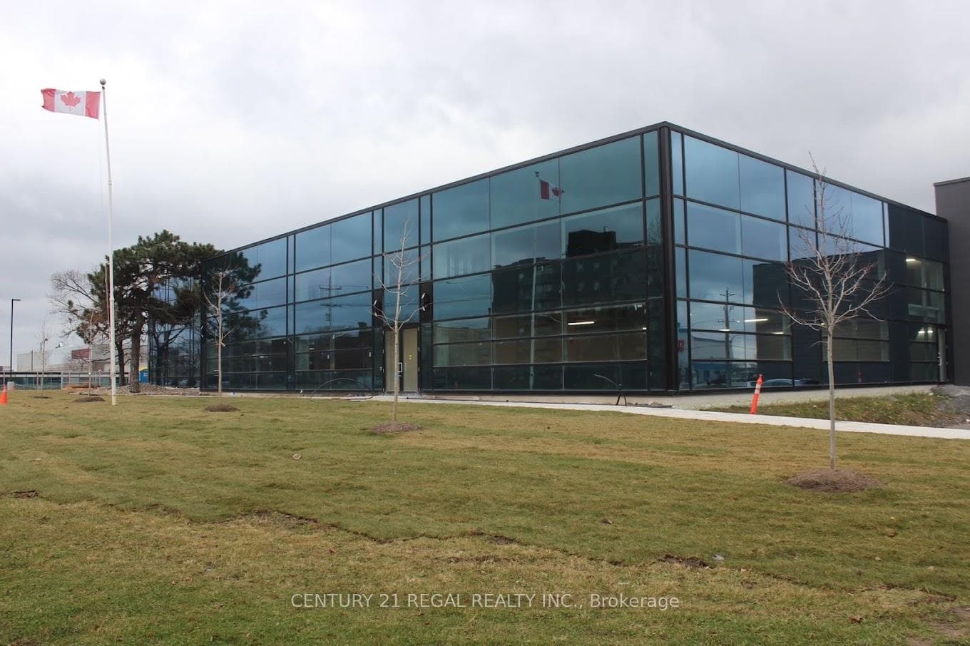 1550 Birchmount Road 105, Toronto E04, ON M1P 2H1, Toronto E04 — photo 1