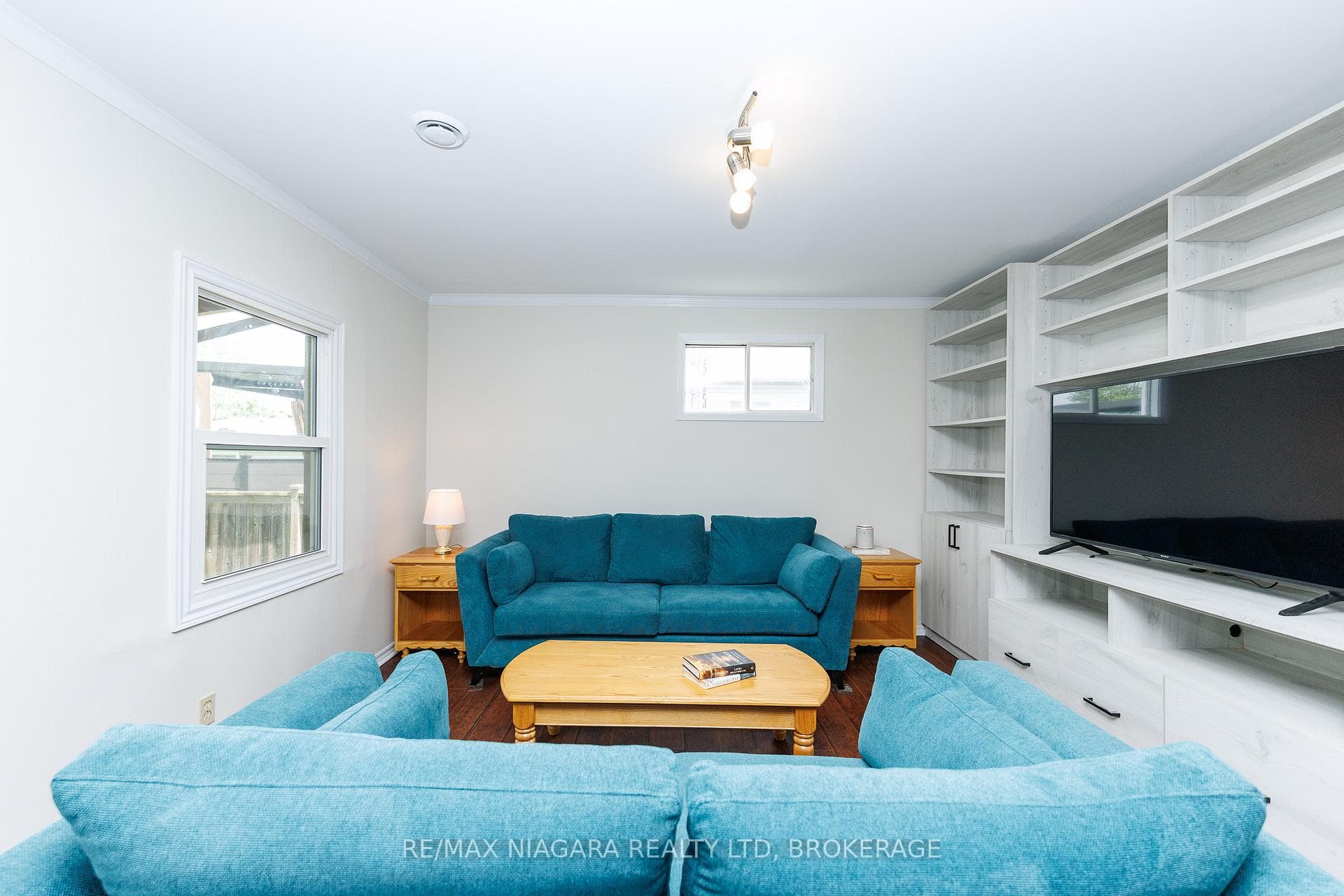 3 PHELPS Street, St. Catharines, ON L2P 2H5, St. Catharines — photo 1