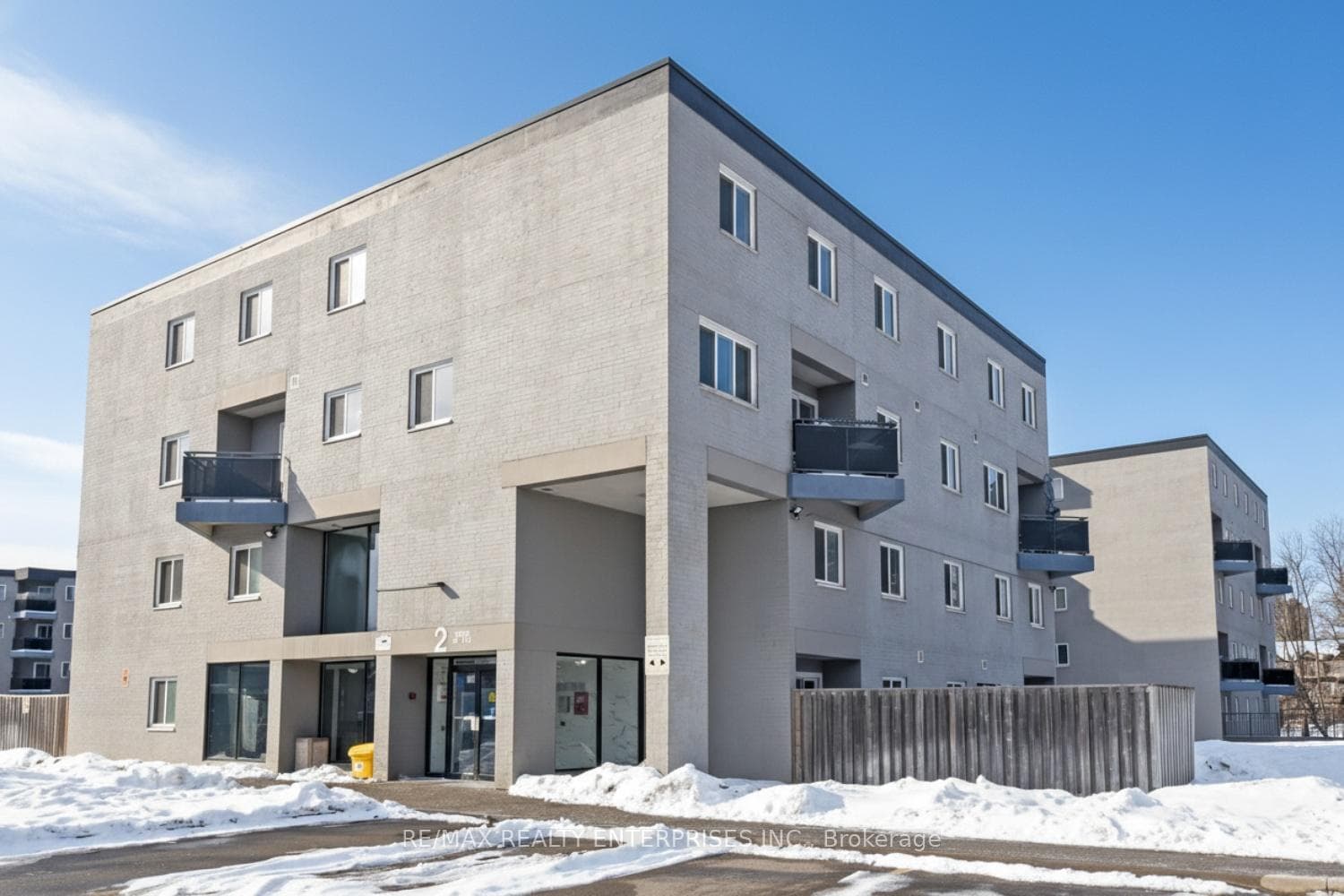 2001 Bonnymede Drive 119, Mississauga, ON L5J 4H8, Mississauga — photo 1