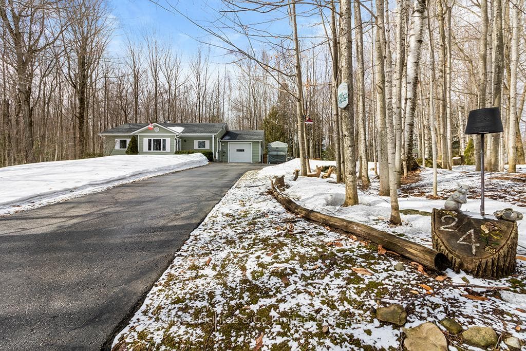24 Shore Drive, South Bruce Peninsula, ON N0H 1A0, South Bruce Peninsula — photo 1